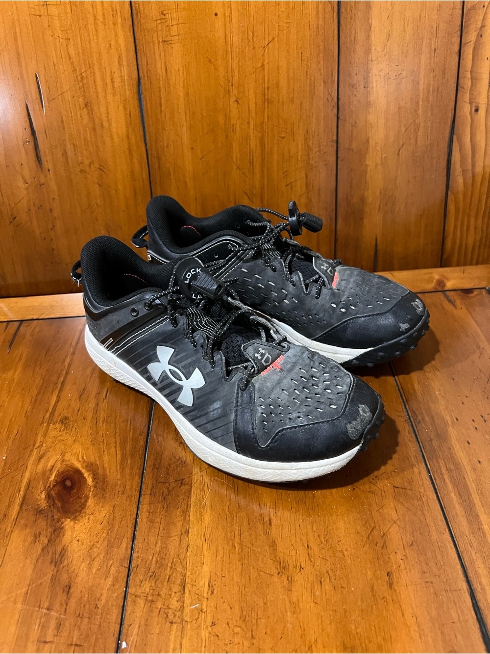 Under Armour Boys Black Baseball Turf Shoes